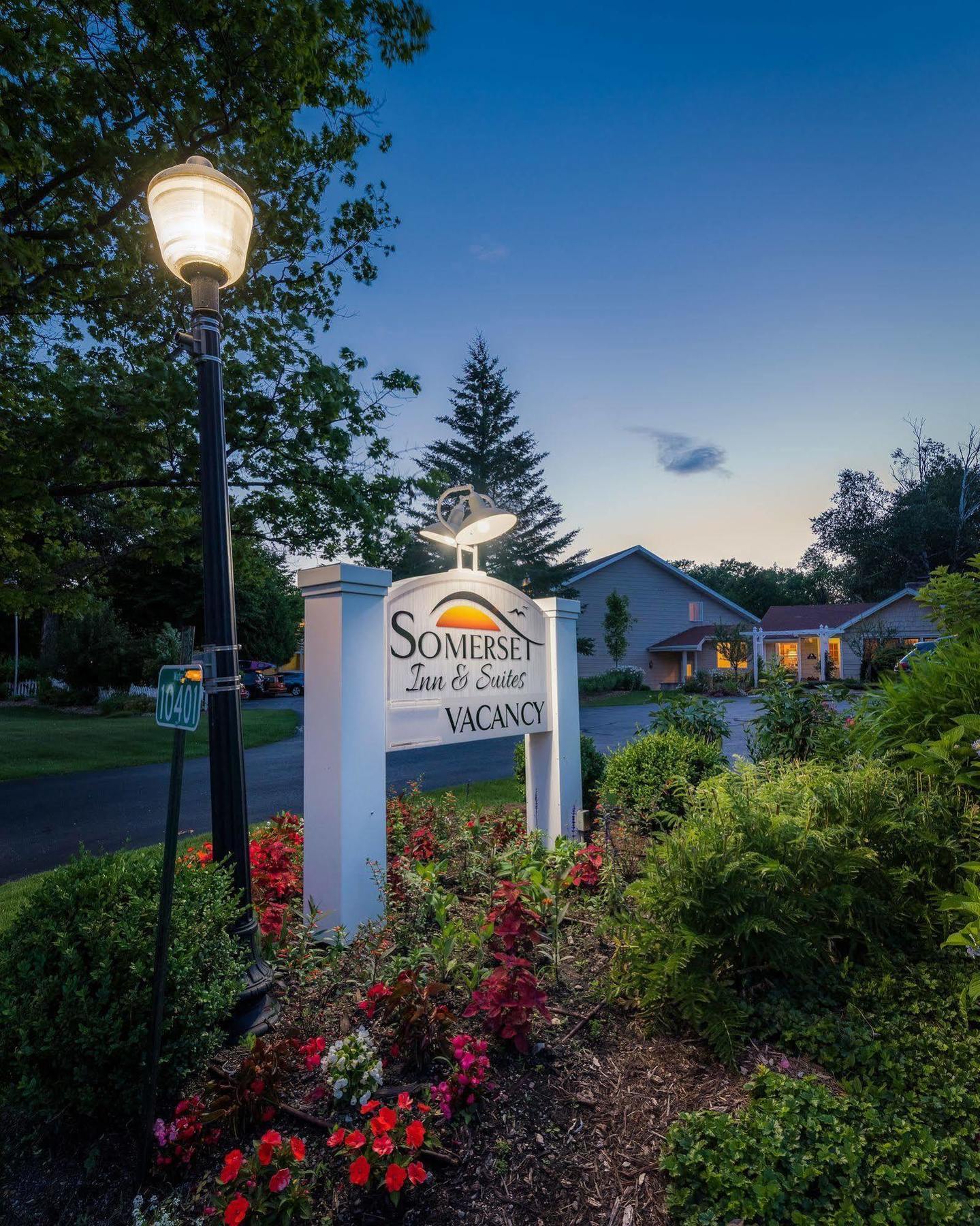 Somerset Inn & Suites エフライム エクステリア 写真