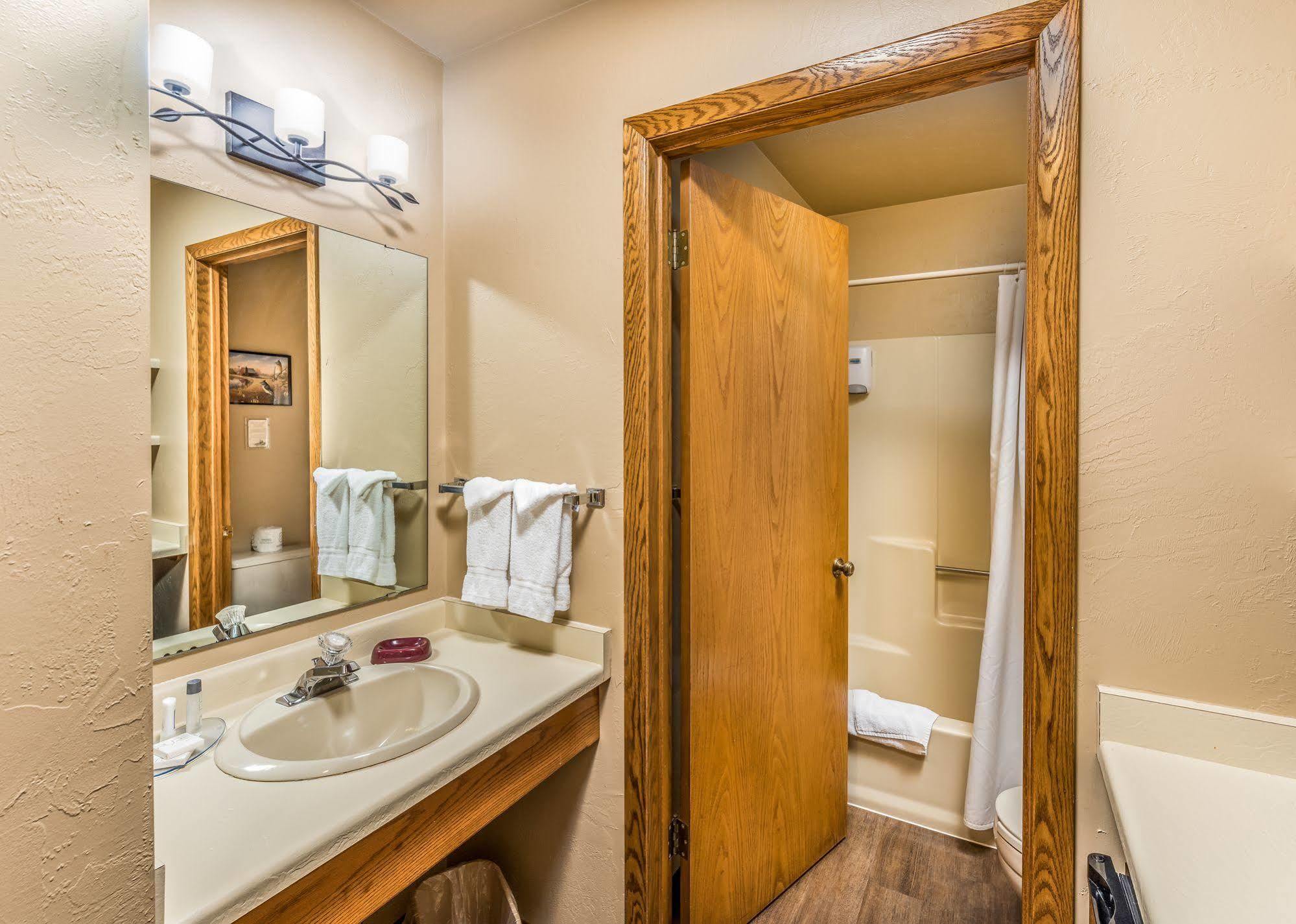 Somerset Inn & Suites エフライム エクステリア 写真